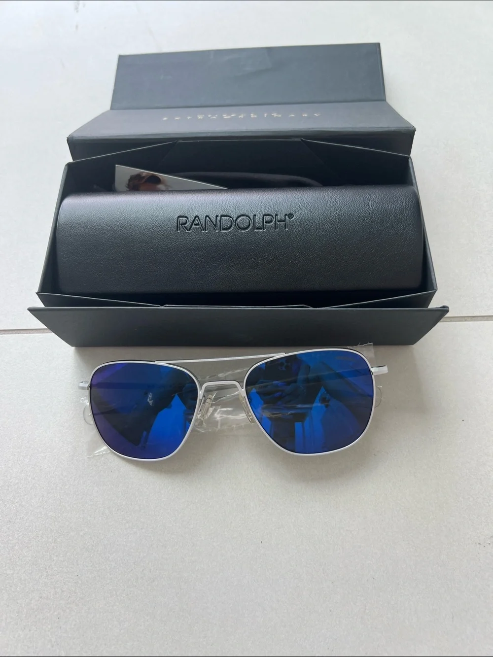 Men’s Aviator Sunglasses — Silver Frame with Blue Lenses